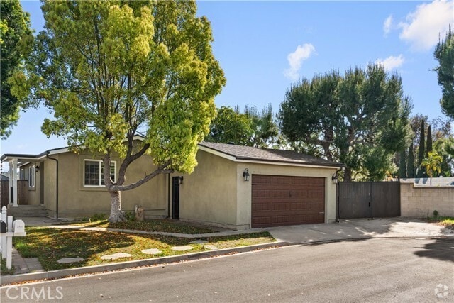 Building Photo - 21850 Cimarron Pl Rental