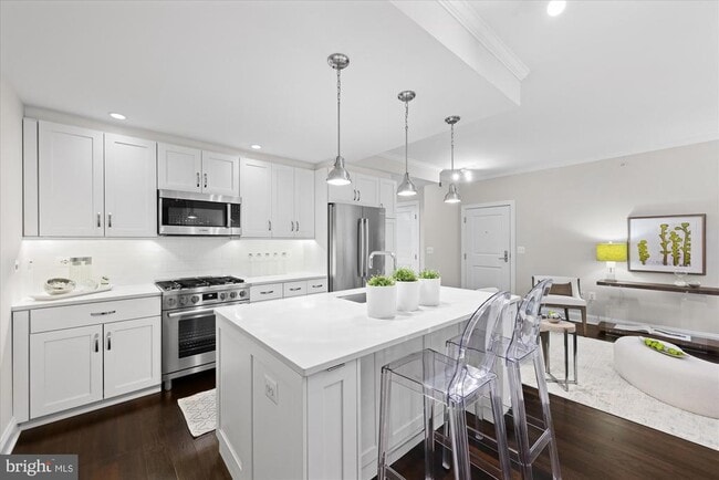 Photo - 4915 Hampden Ln Unit 109