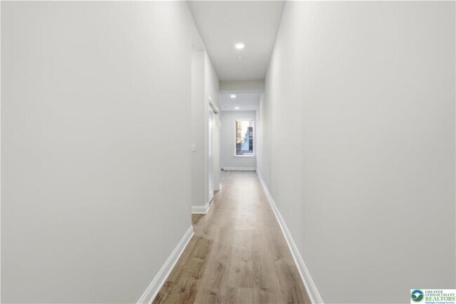 Photo - 109 S Centre St Unit 4