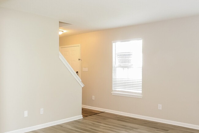 Photo - 4310 Blue Spruce Ct