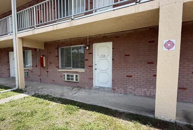 Building Photo - 3301 58th Ave S Unit #314
