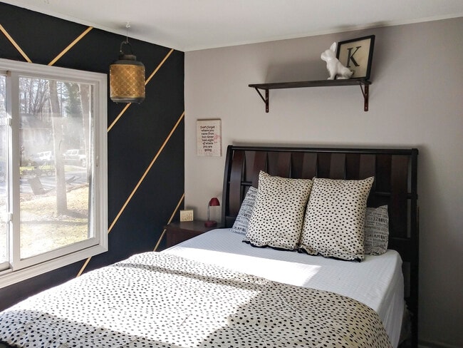 Photo - 1030 Pineborough Rd