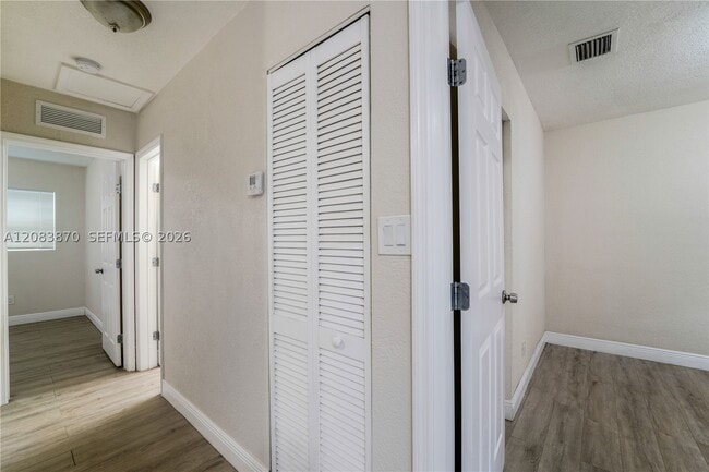 2731 NW 1st St Unit 2