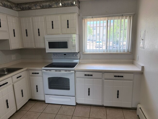 Photo - 1447 Nokomis Dr Unit 3