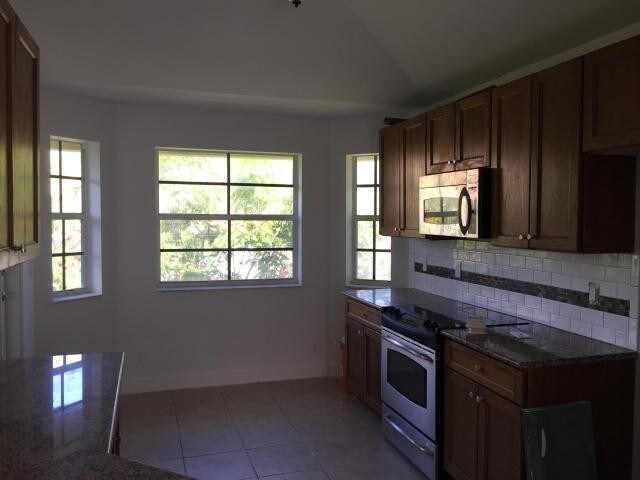 Photo - 1918 5th St NE