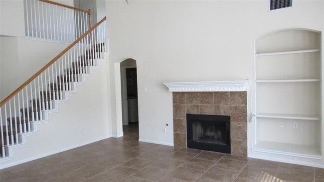Photo - 2033 Creole Dr