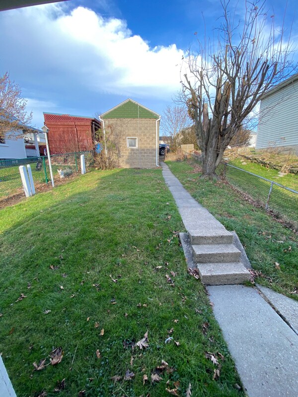 1145 Ross Ave Rental House Rental in New Kensington, PA