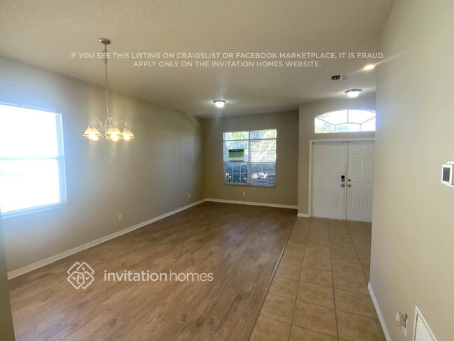 Photo - 400 Oak Springs Ct