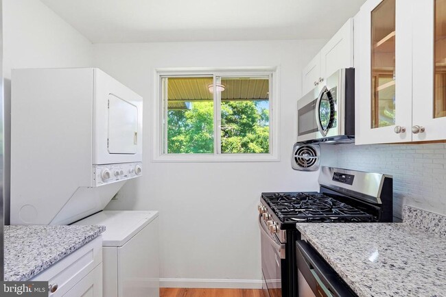 Photo - 2825 Kalmia Lee Ct Unit 301