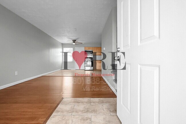 Photo - 3072 Morsetown Ct S