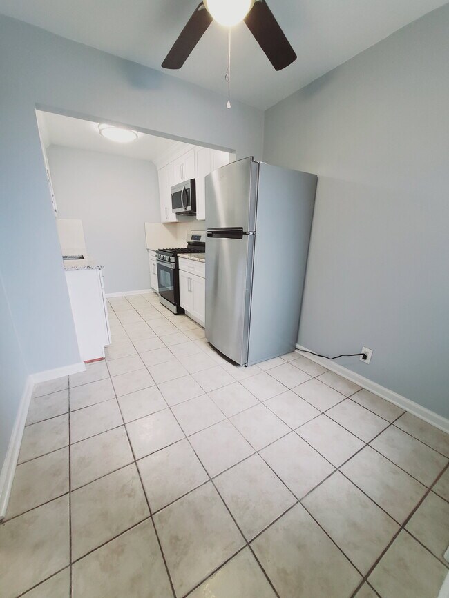 Photo - 39 Glenbrook Rd Unit 2