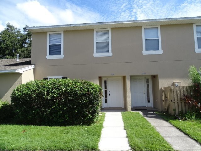Townhome in Westside Townhomes, Winter Garden - Townhome in Westside Townhomes, Winter Garden