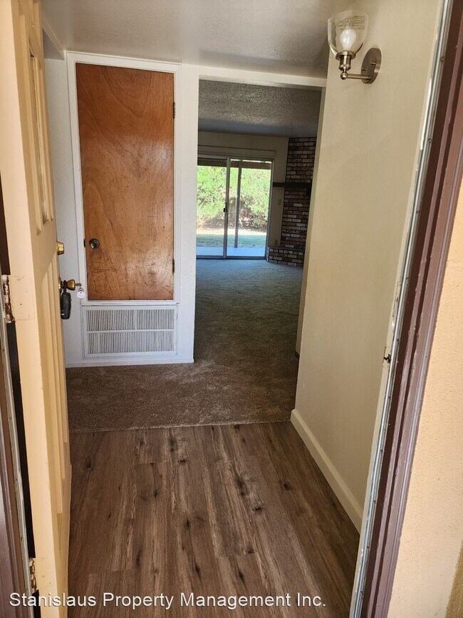 Photo - 3 br, 2 bath House - 3341 Ocotillo Way