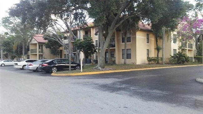 Photo - 4481 W McNab Rd Unit 27