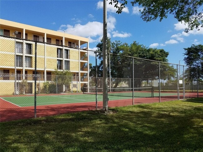 Photo - 9250 Fontainebleau Blvd Unit 202