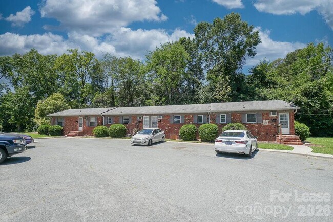 3404 Craig Ave