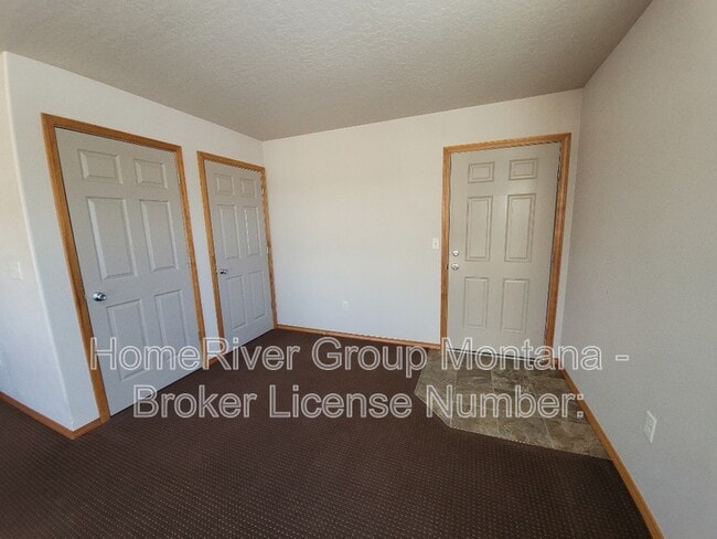 Building Photo - 250 S Garfield St