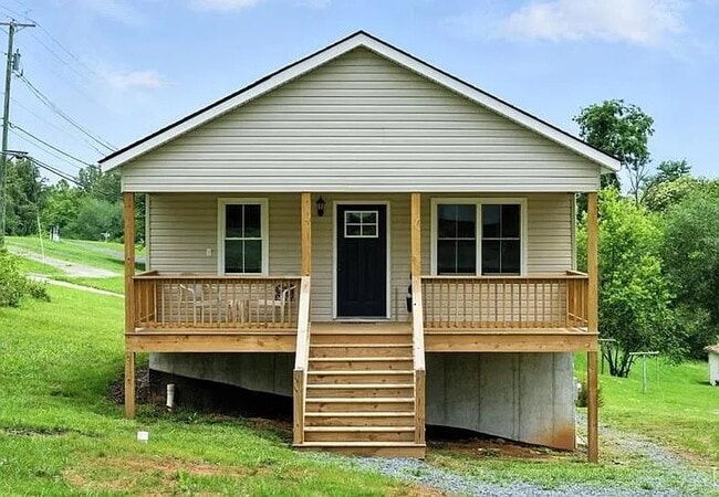 Building Photo - 109 Ned Brown Rd Rental