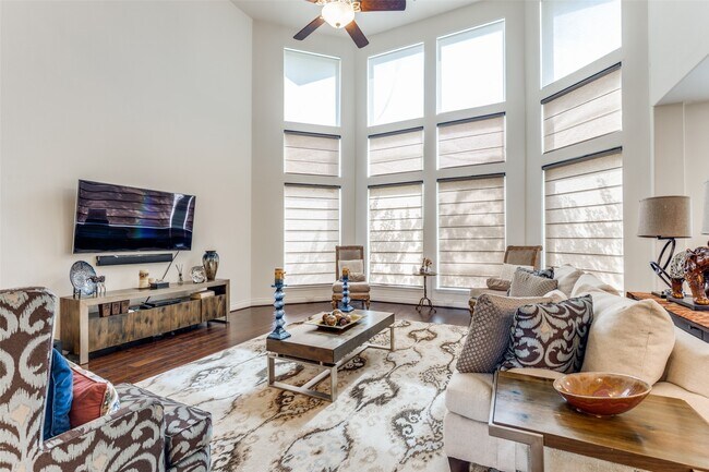 Photo - 2407 Evening Star Dr