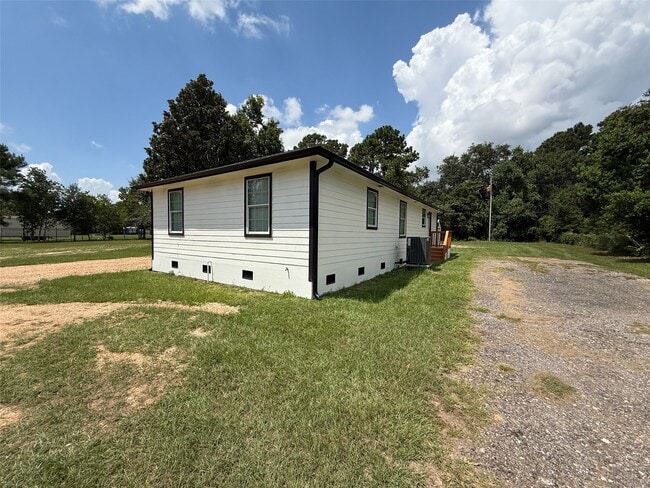 Photo - 24010 Perkins Rd