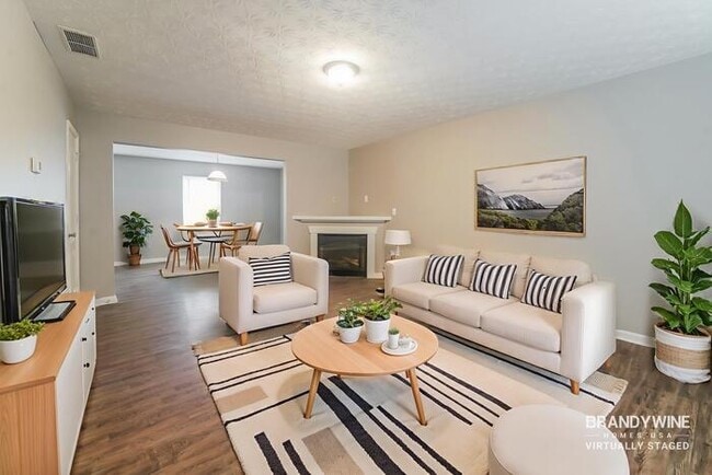 Photo - 4791 Tuong Yen Ct