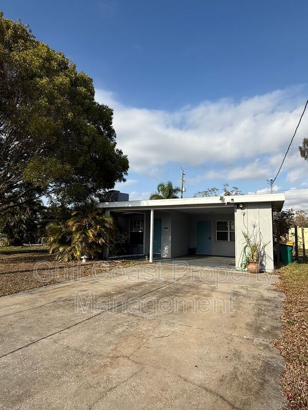 Building Photo - 1949 Forked Creek Dr
