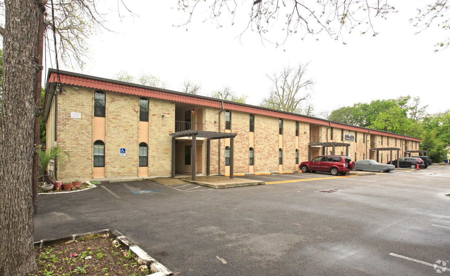 Photo - Spanish Oaks Condominiums