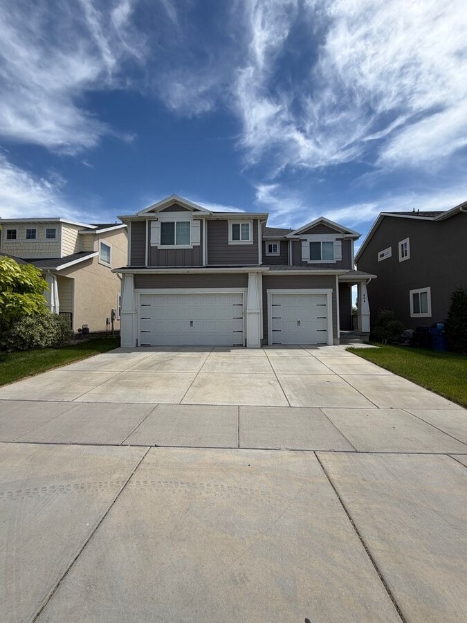 Photo - Great 4-Bedroom Home in Vineyard!