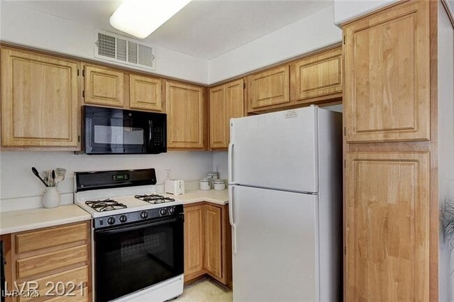 Photo - 5710 E Tropicana Ave Unit 2072