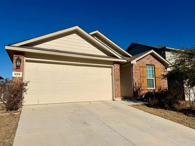 Building Photo - Single-Story Rental in Redbird Ranch with Open Layout & Private Yard