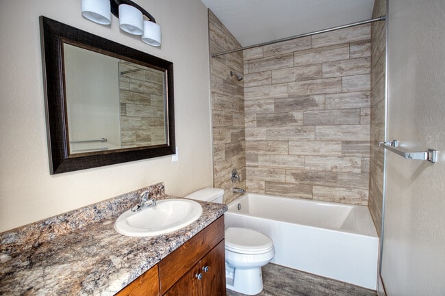 Photo - 5554 White Mountain Ave Unit D