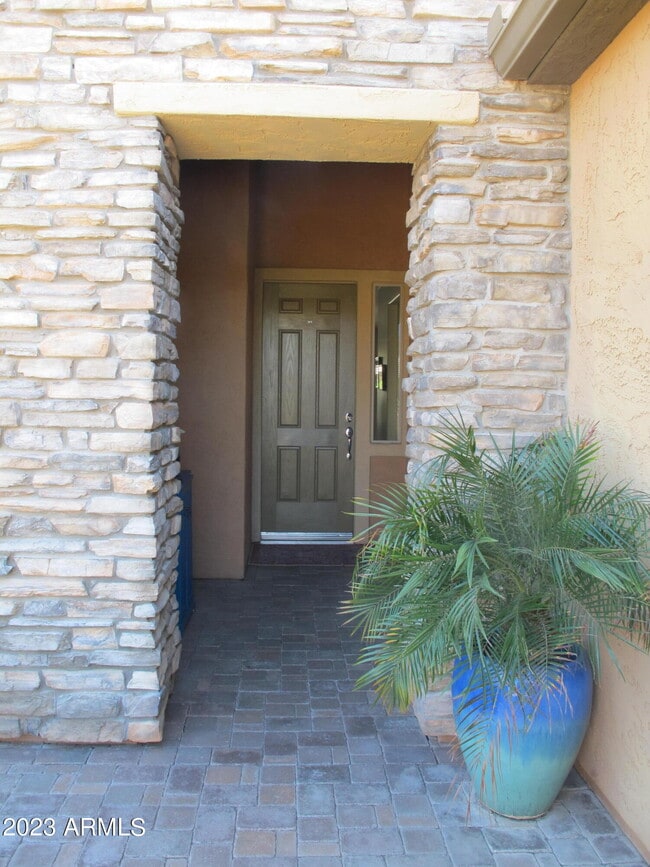 12467 W Alyssa Ln