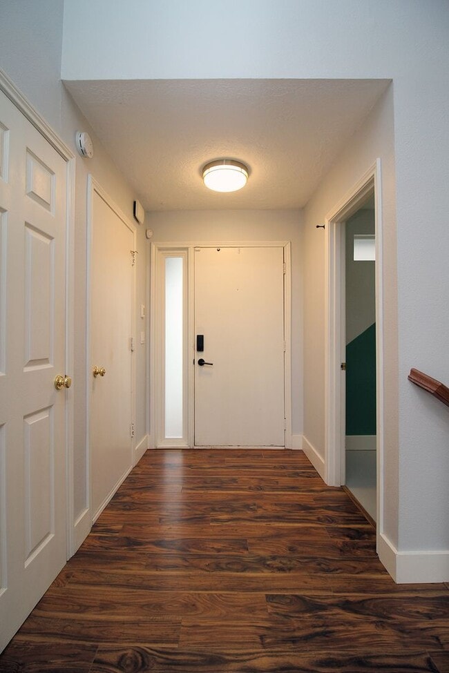 Photo - 3896 Botticelli St