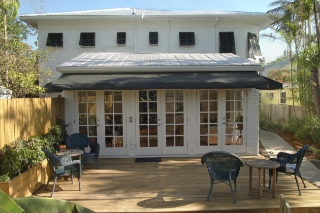 Photo - 1010 Varela St