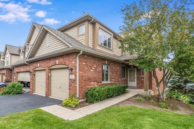 Photo - 3241 Lightning Ct Townhome