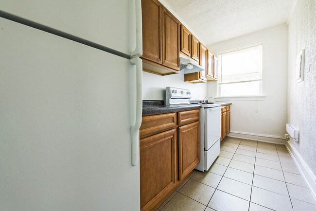 Photo - 723-25 N Central Ave