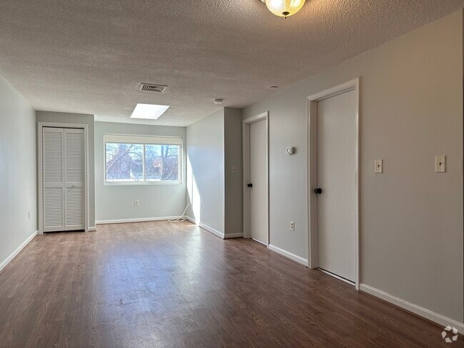 Building Photo - 35 Prospect St Rental