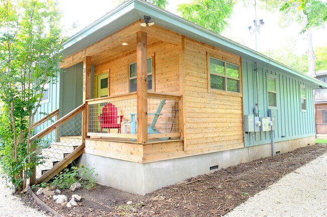 Photo - 3116 2nd St