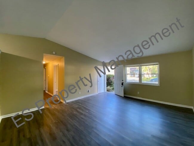 Photo - 3 Bedroom 1 Bathroom Ranch Style Home in Perry Township!