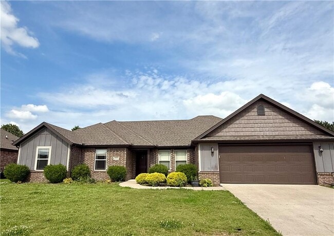 Photo - 1010 Messina Way House