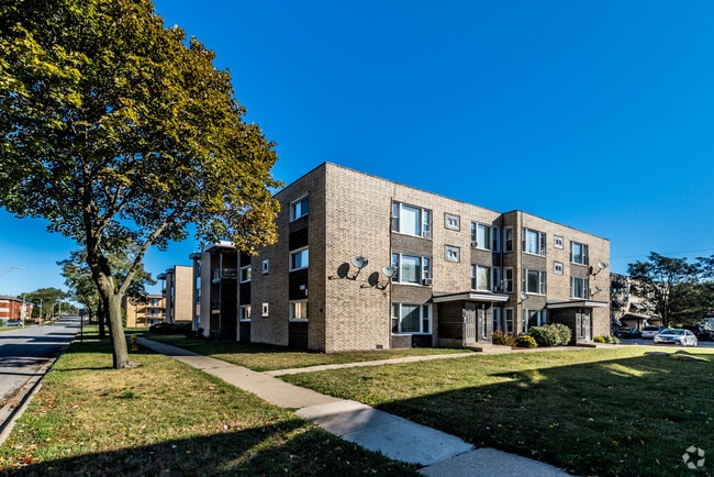 Building Photo - 14127 S School St Rental