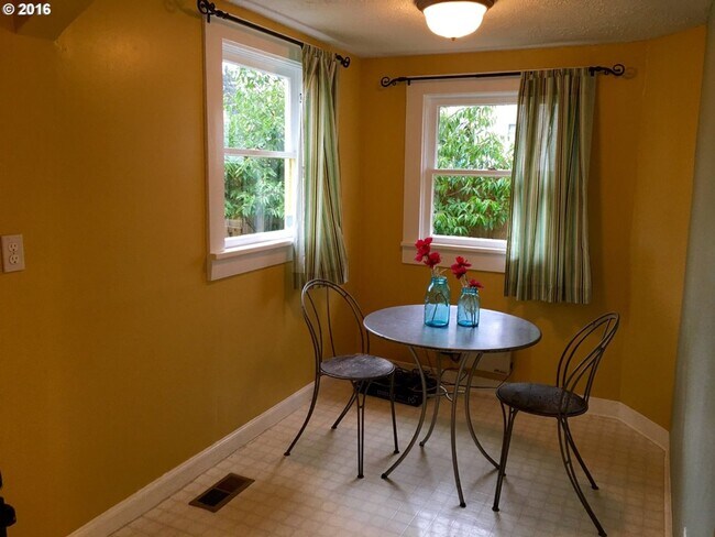 Photo - Beautiful 2 bedroom