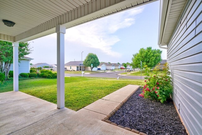 Photo - 10425 Aberdeen Dr