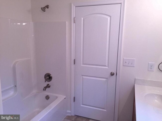 Photo - 160 Tabasco Ln