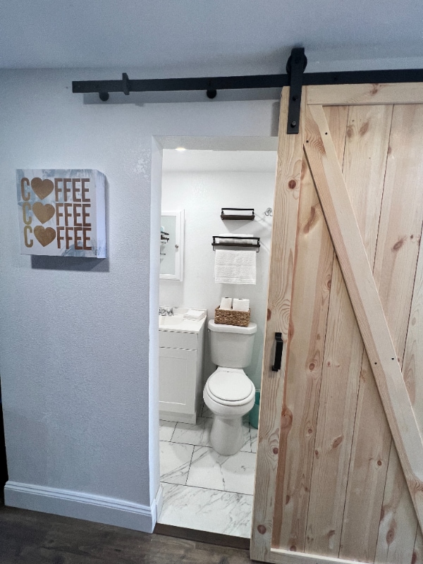 Photo - 3027 W Cordelia St