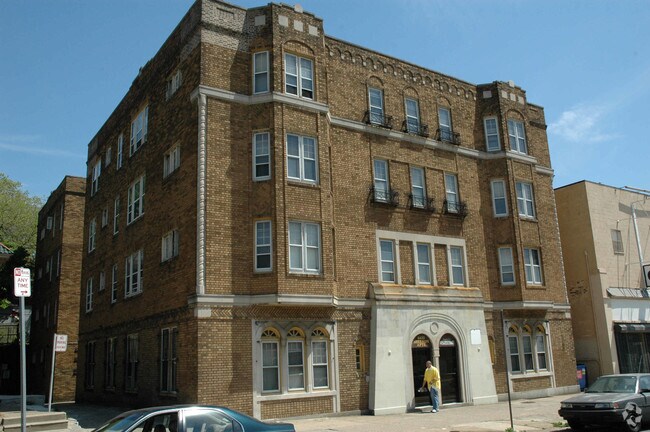 Photo - Shelton Court