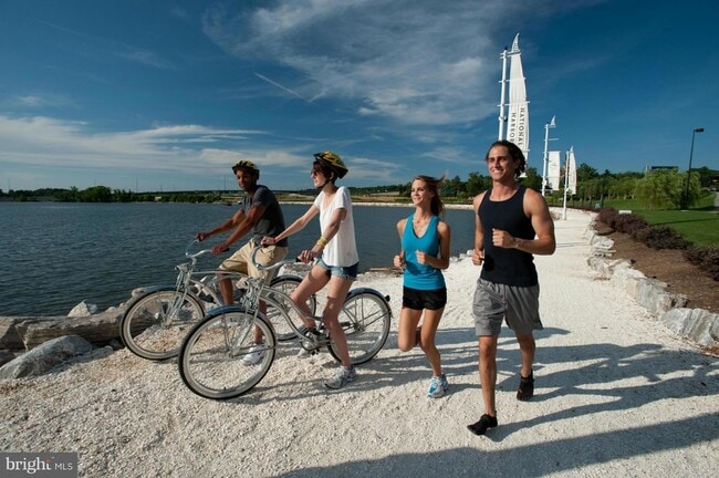 Photo - 157 Fleet St Unit 703