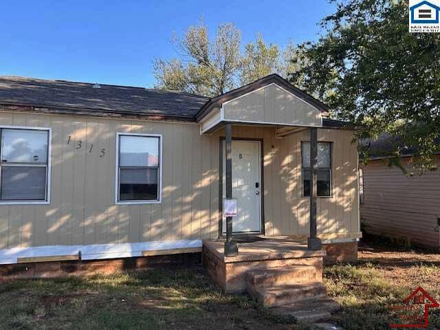 Photo - 1315 SW E Ave Unidad B