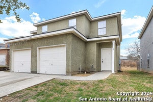 Building Photo - 5815 Golf Bend