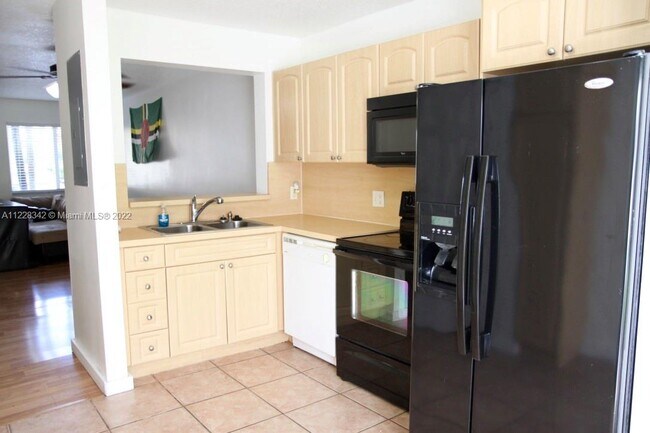 Photo - 7830 NW 6th St Unit 104